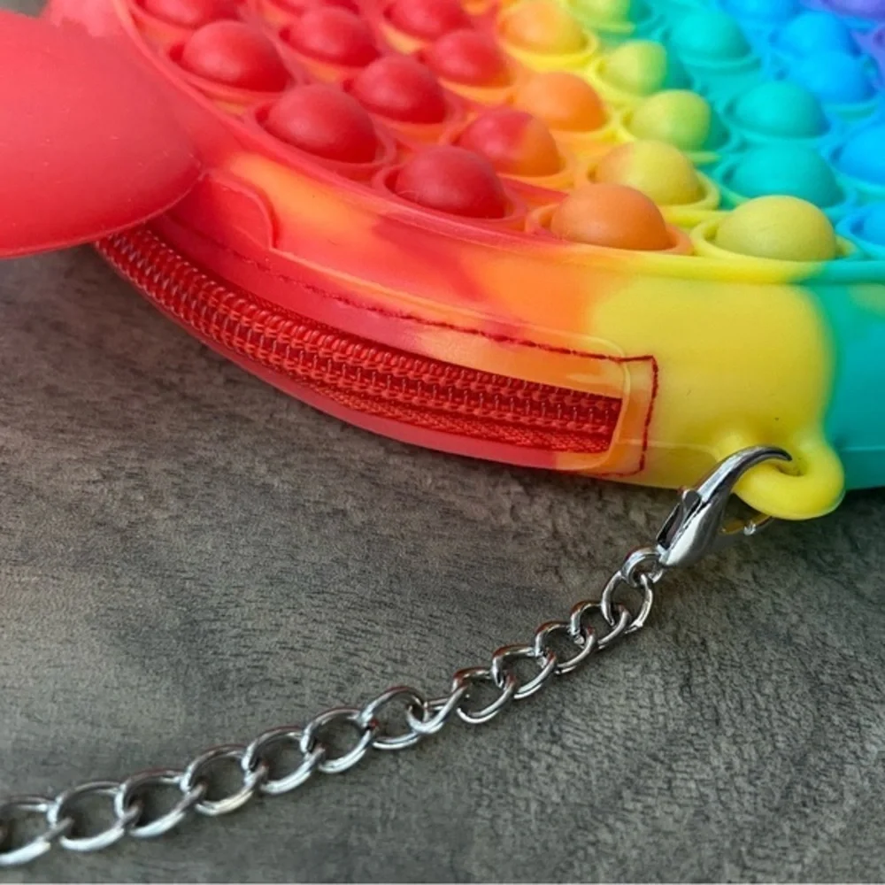 Popper fidget toy rainbow bear crossbody purse with chain attachment - Picture 6 of 7